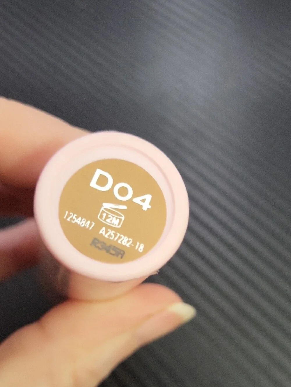 NEW Makeup Obsession Quick Stick base, concealer, contour D04